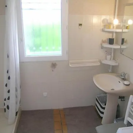 Ferienhaus House - Maison Individuelle - Wifi - Proximite Centre, Plages Et Foret Par Pistes Cyclables -